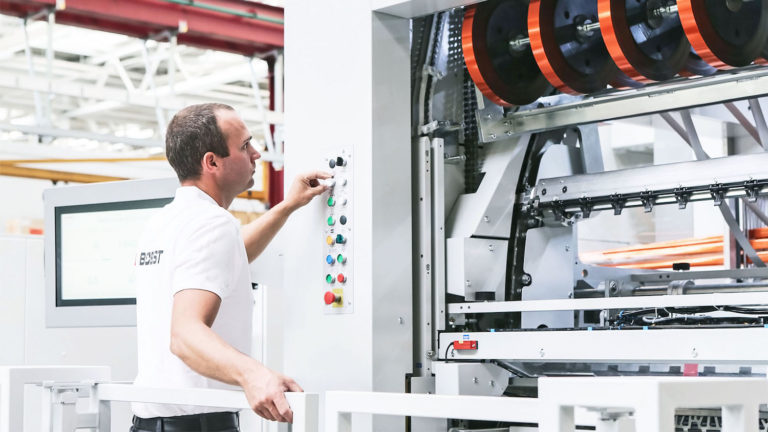 NOVAFOIL 106, estampación cruzada y en línea premium