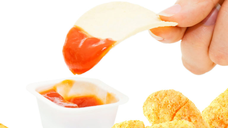 Nueva tendencia de consumo impulsa las ventas de snacks agridulces y picantes