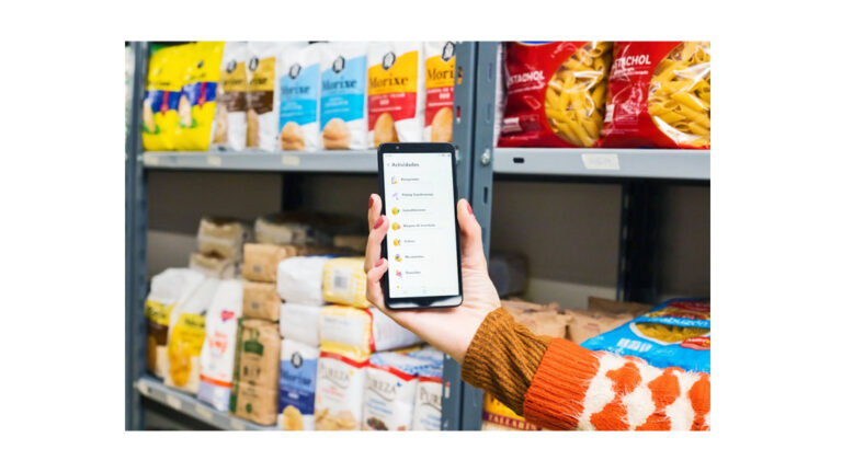 Coca-Cola Femsa sube de nuevo los precios de sus refrescos, leche y agua