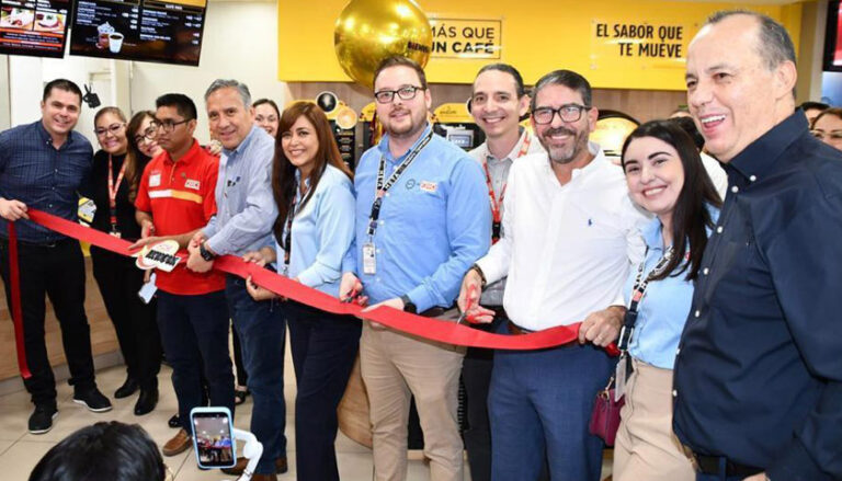 OXXO diseña una tienda renovada